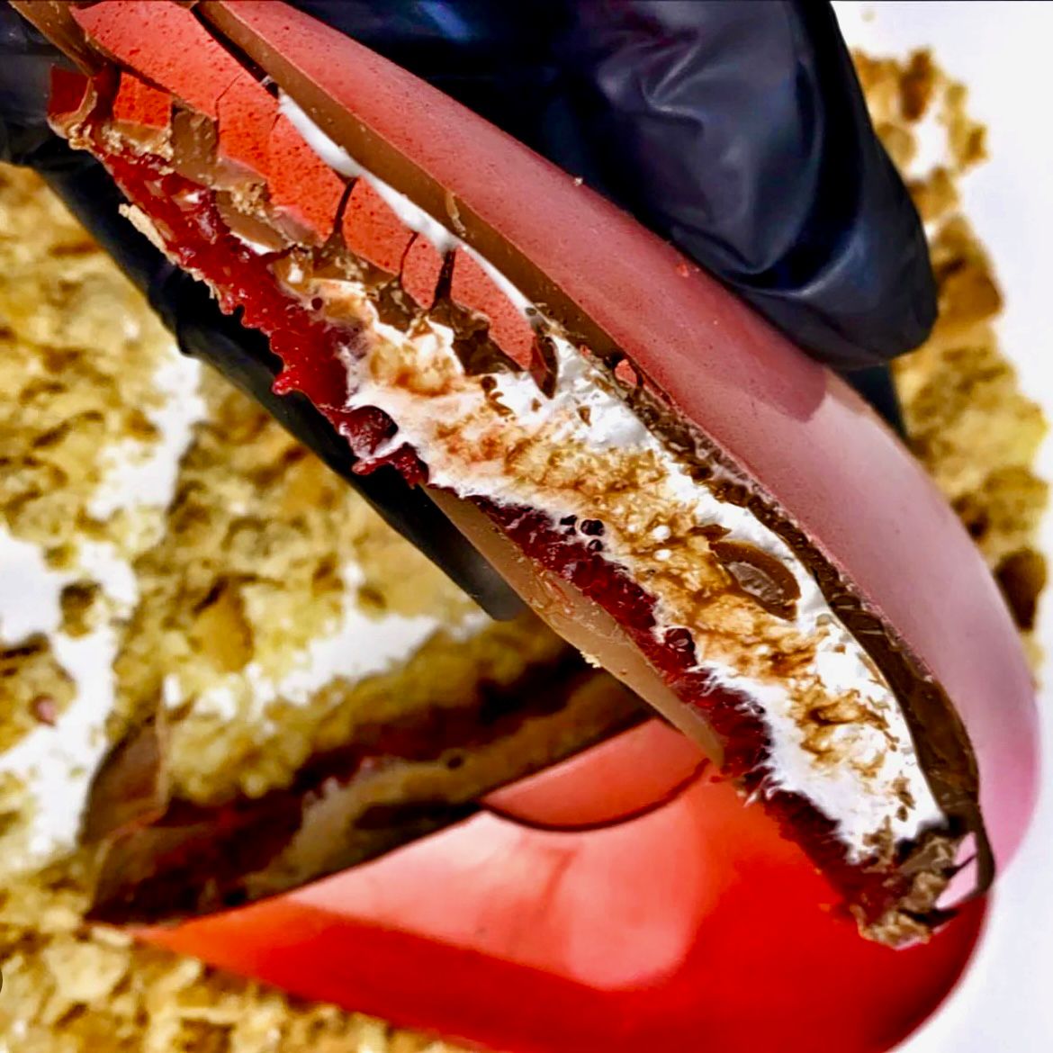 Raspberry caramel marshmallow hearts ❤️